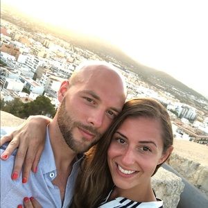 Meet your Posher, Caroline